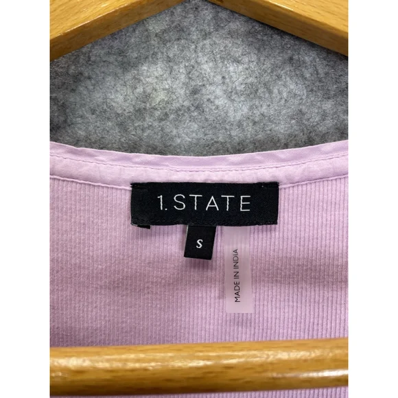 1. State Women's Pink Flutter Sleeve Ribbed Top Blouse Small Ruched Shoulders - Picture 3 of 8